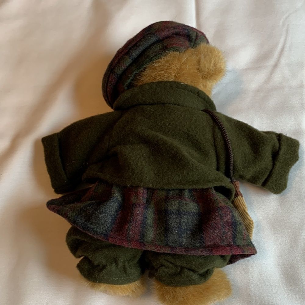 Boyd’s Bear - Picture 2 of 12